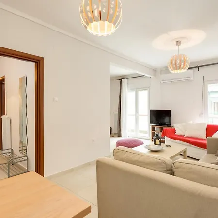 Apartment 3 Bedroom Close To The Center